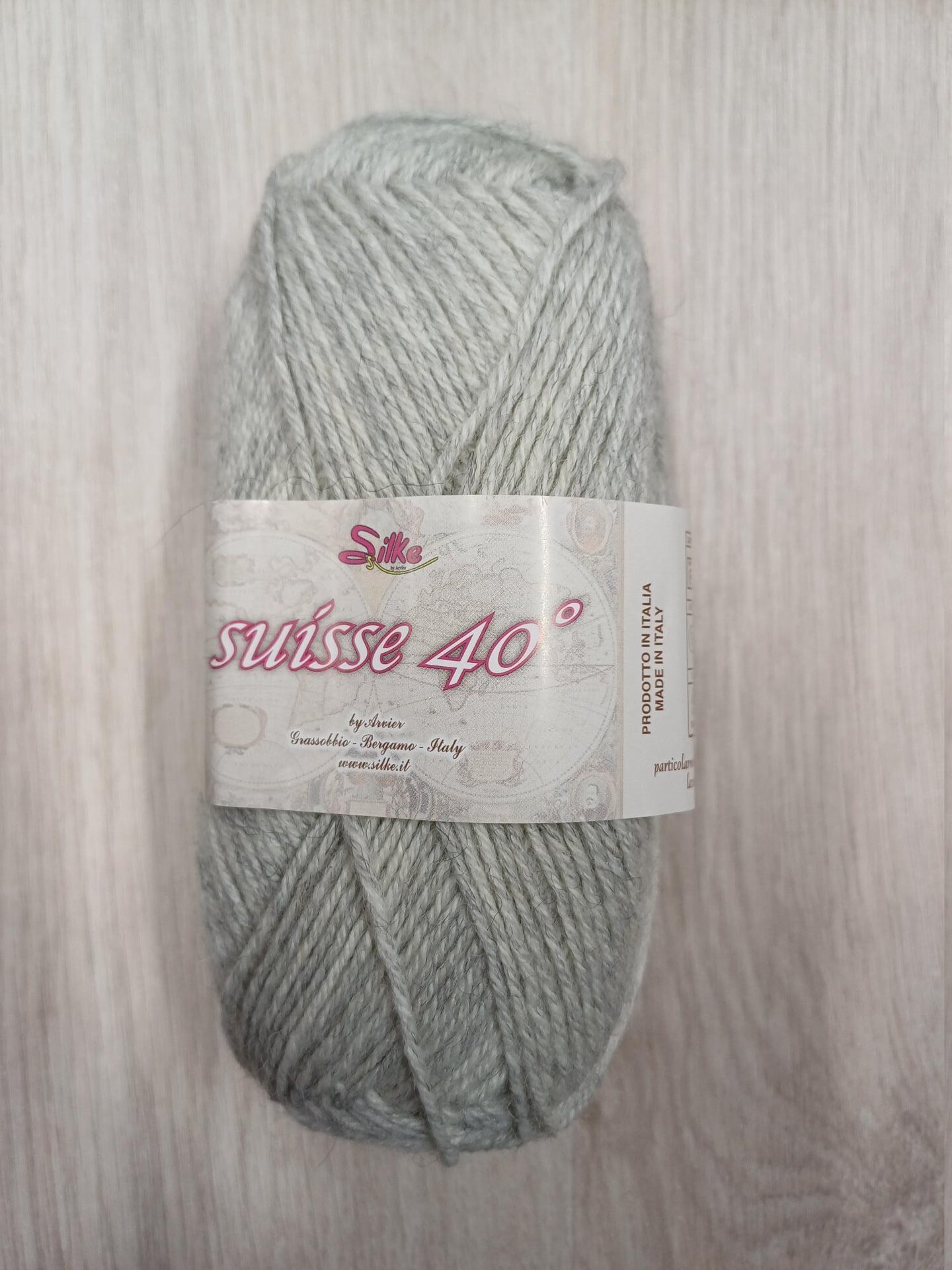 Suisse 40 355 vaaleanharmaa