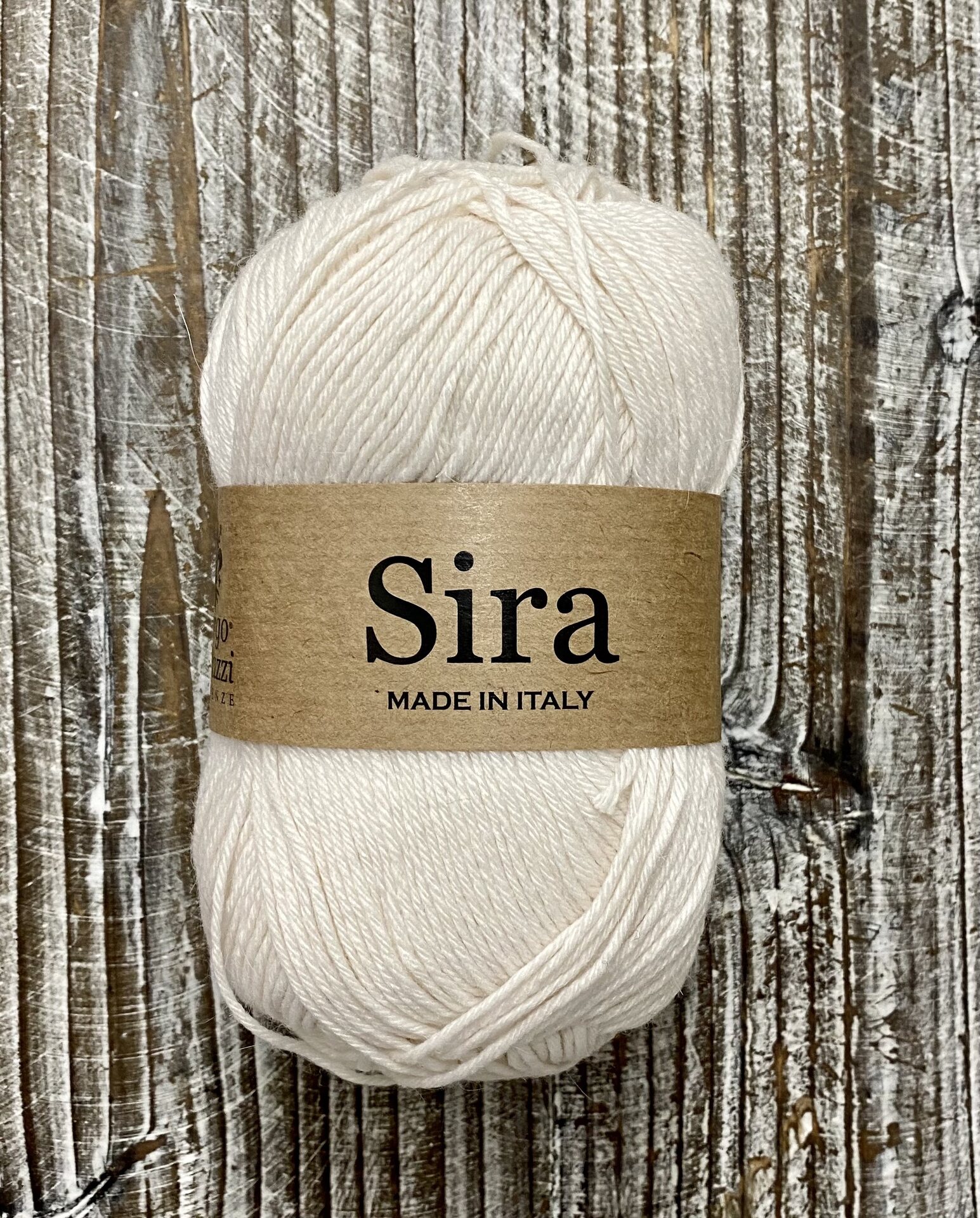 Borgo de'Pazzi Sira 10 luunvalkoinen