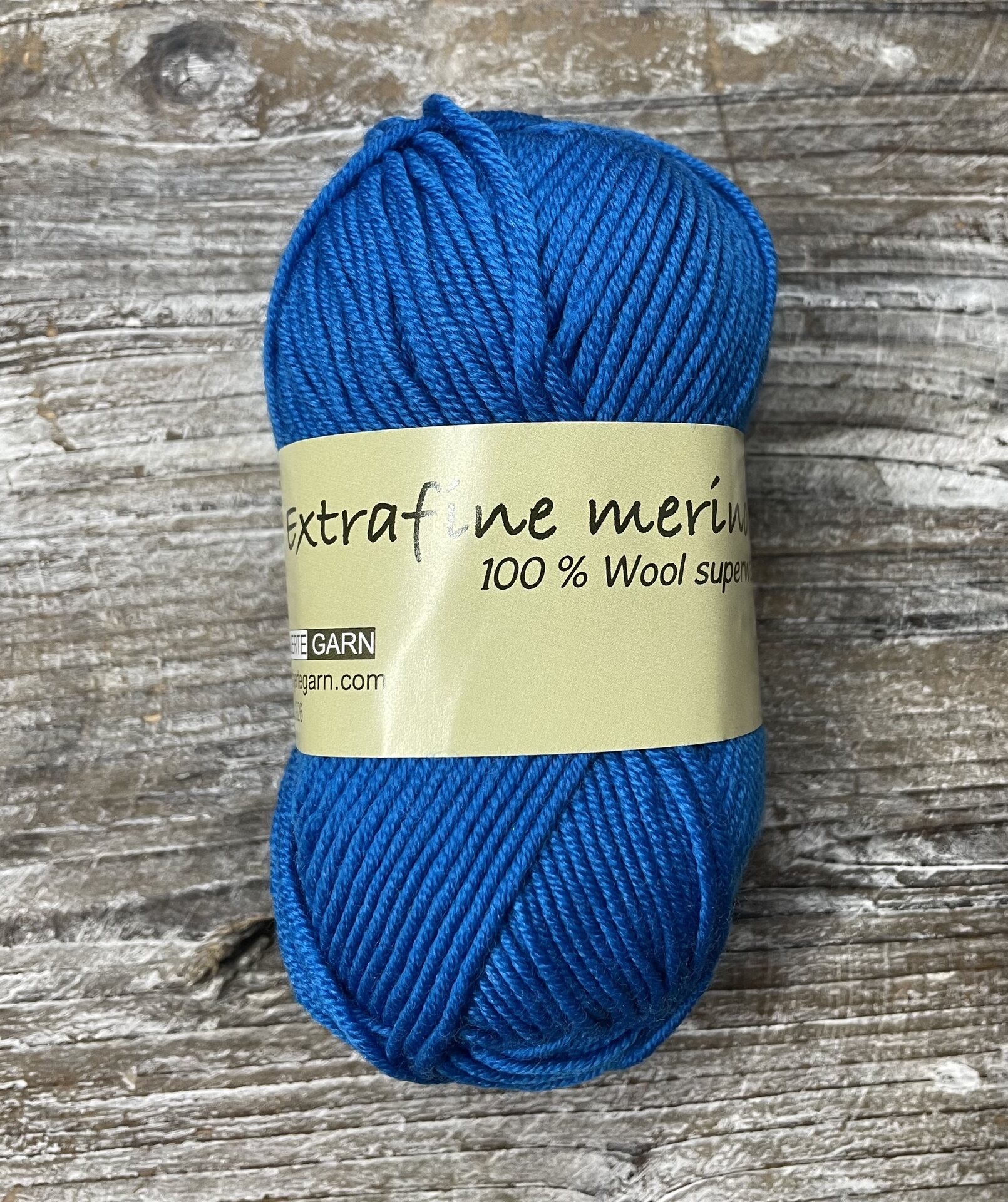 Hjertegarn Extrafine Merino 120 1590 tumma turkoosi