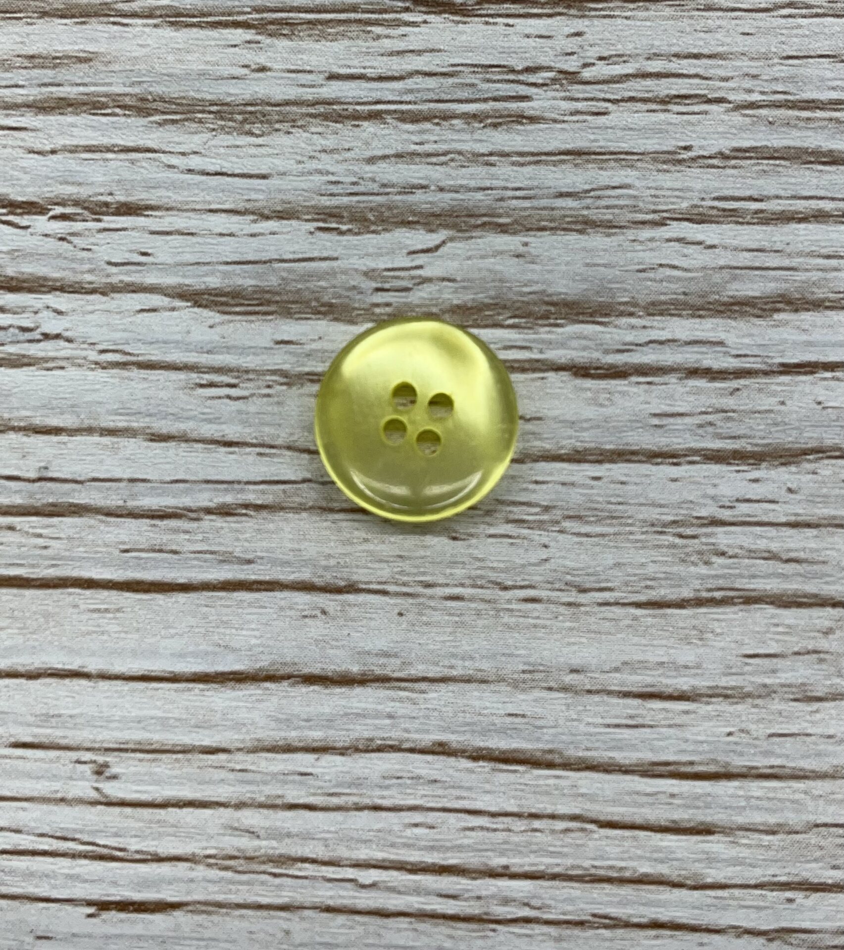 Perus-oivat napit 12mm keltainen