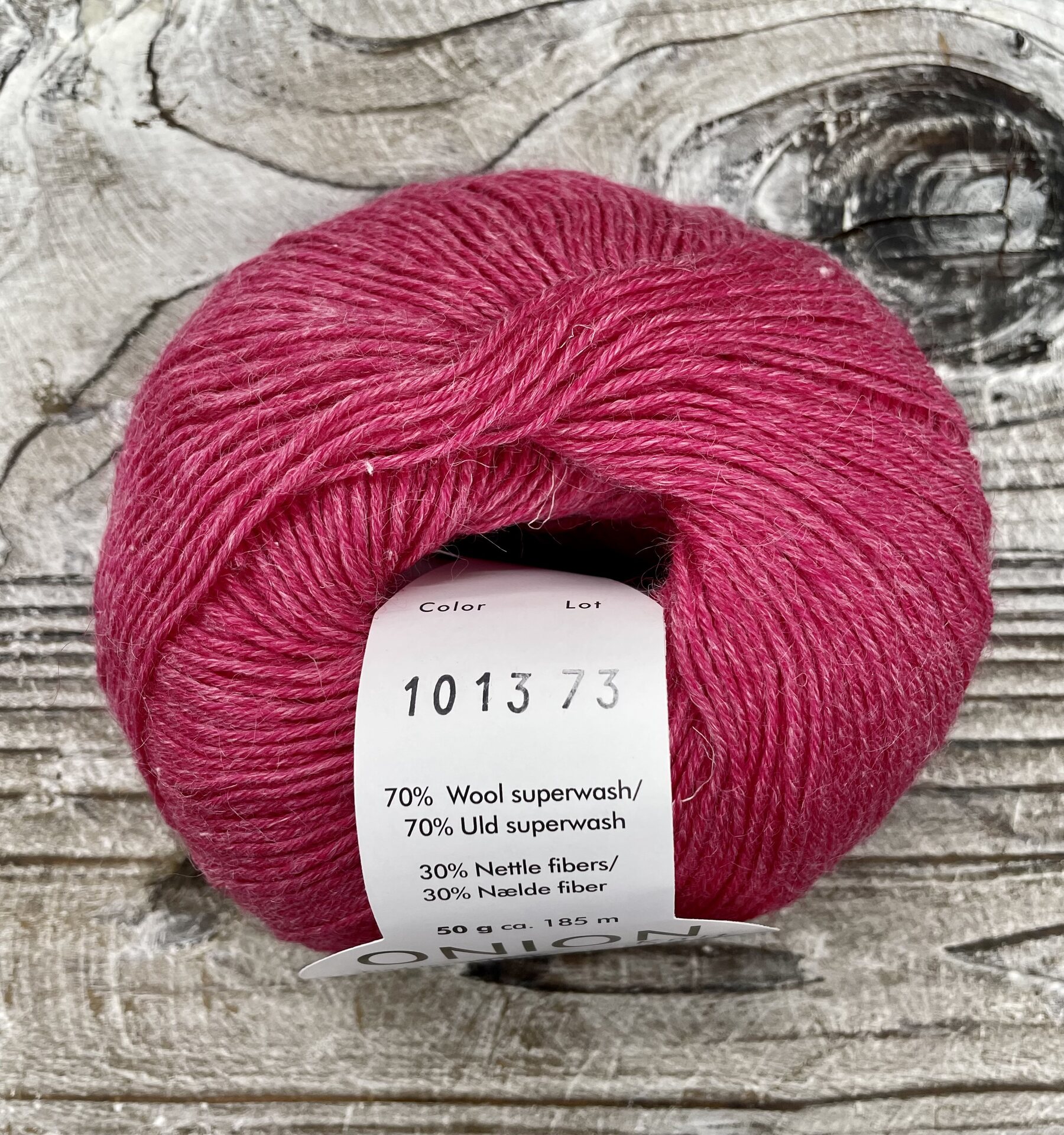 Onion Nettle sock 1013 aniliininpunainen