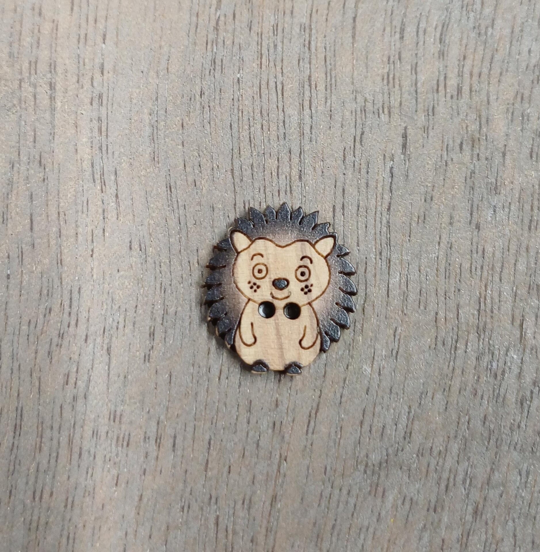 Falk Group Puiset eläinnapit Siili