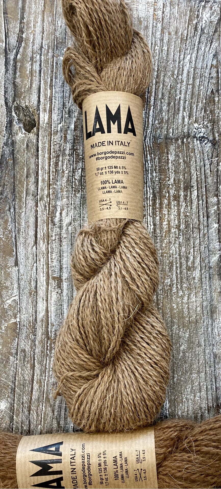 Borgo de'Pazzi Lama 04 keskiruskea