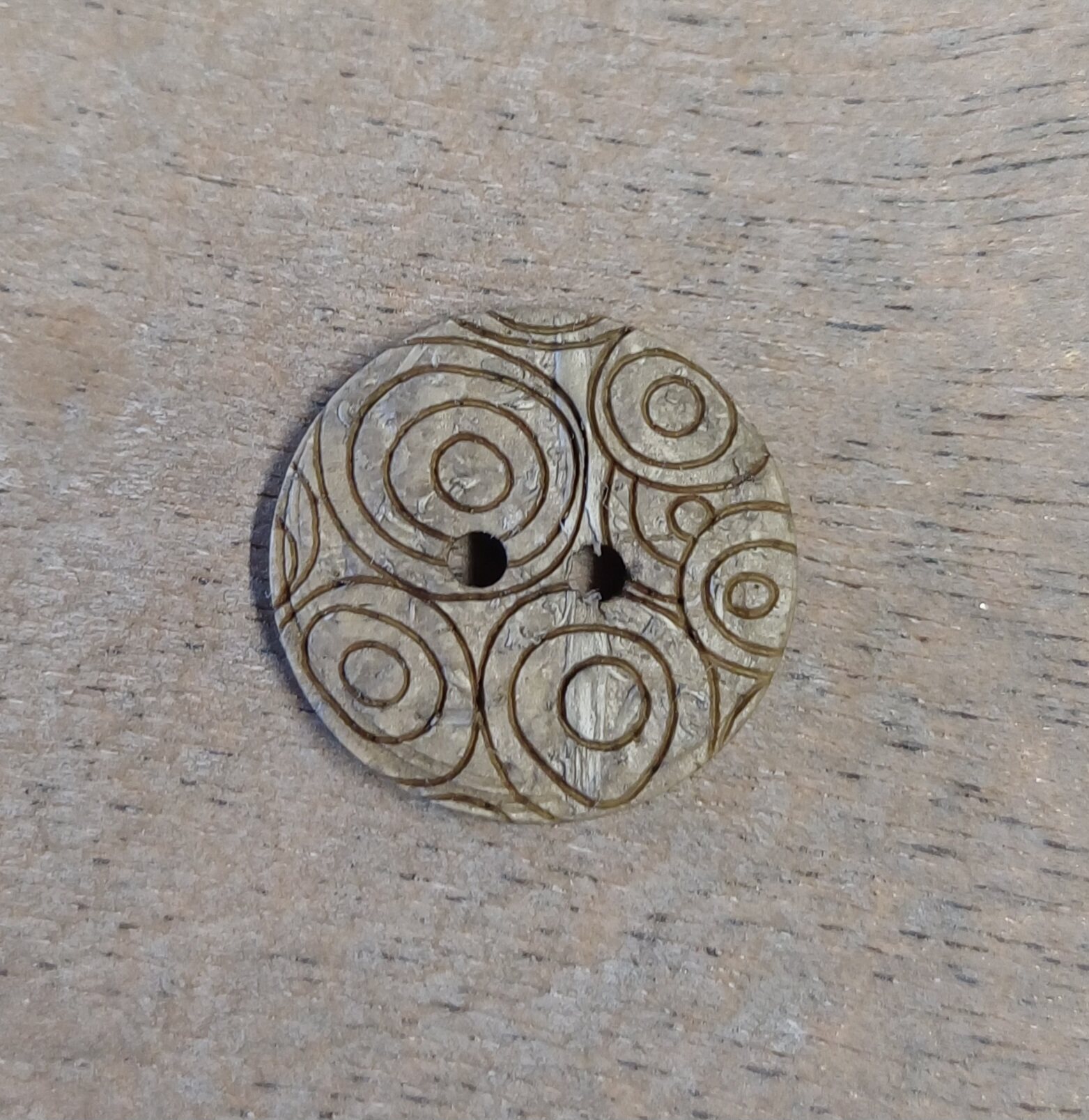 Falk Group Kiekurakuvio napit 20 mm Ruskea