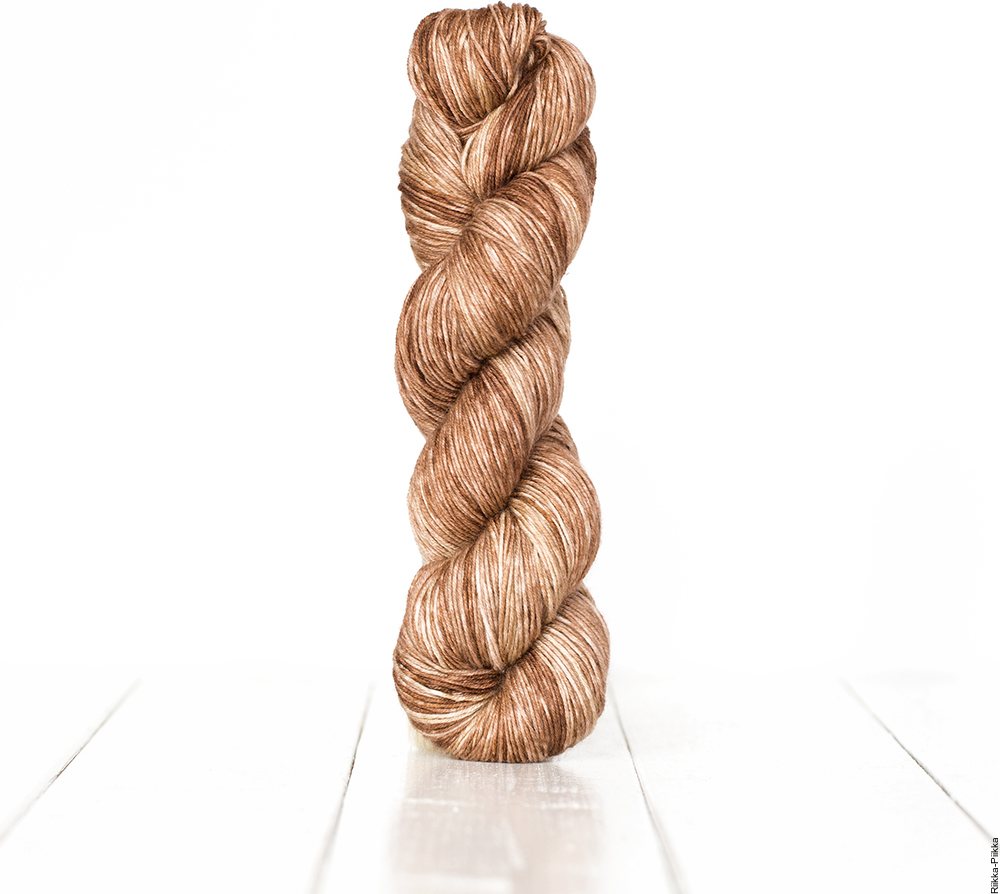 Urth Yarns Monokrom -fingering 3060 vaaleanruskea