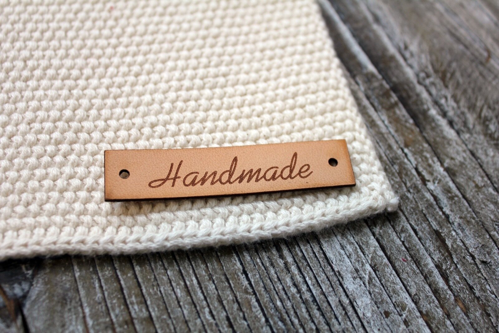 Handmade-merkit 9701