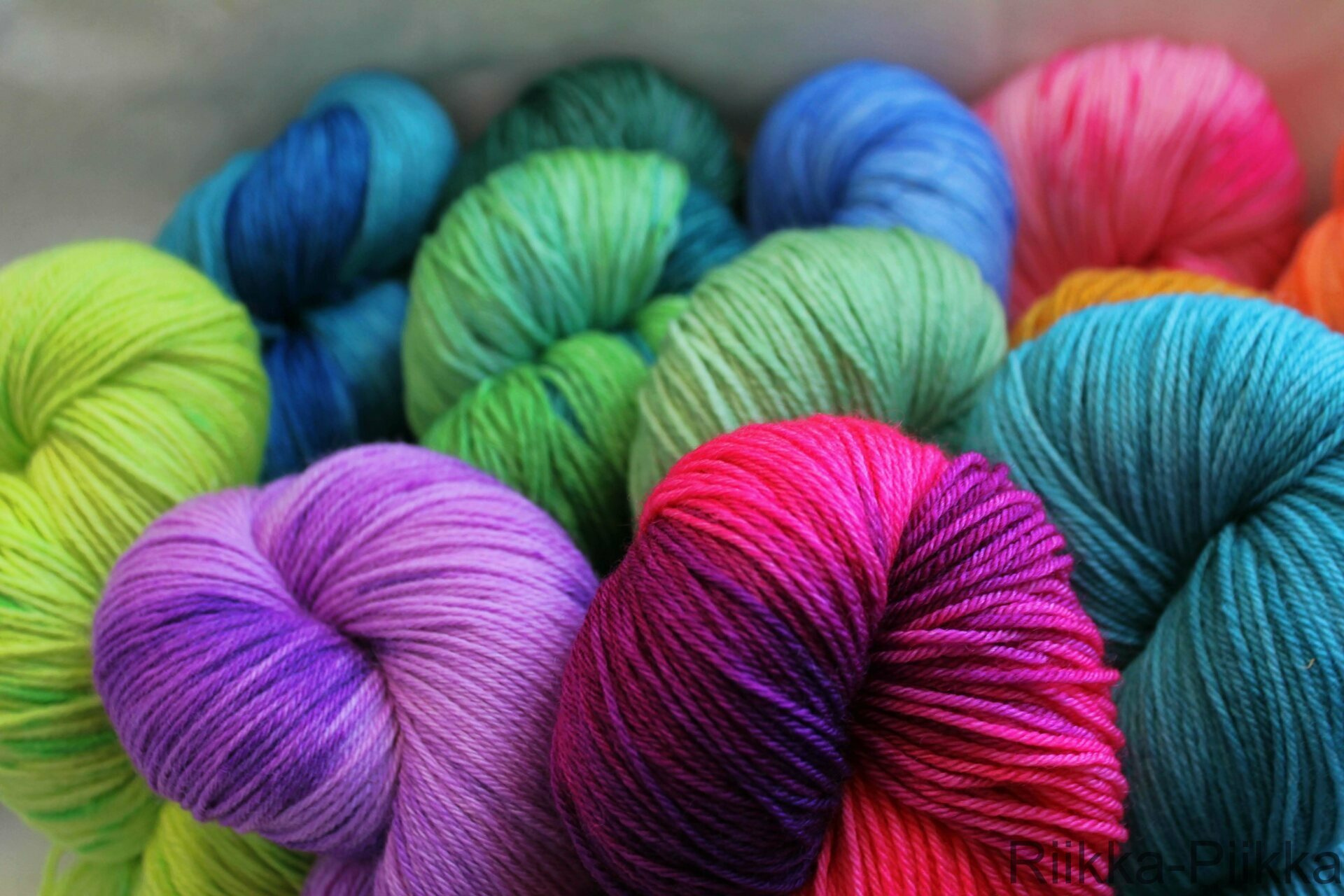 Hip Hei Merino Omalla väritoiveella