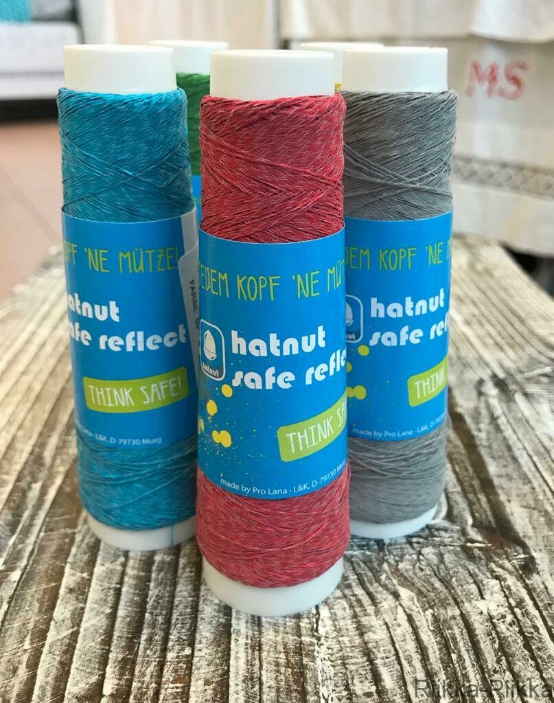 Pro Lana Hatnut Heijastinlanka 30 Punainen