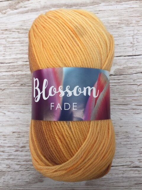 Blossom Fade 36 lämpimänkeltaisesta vaaleankeltaiseen