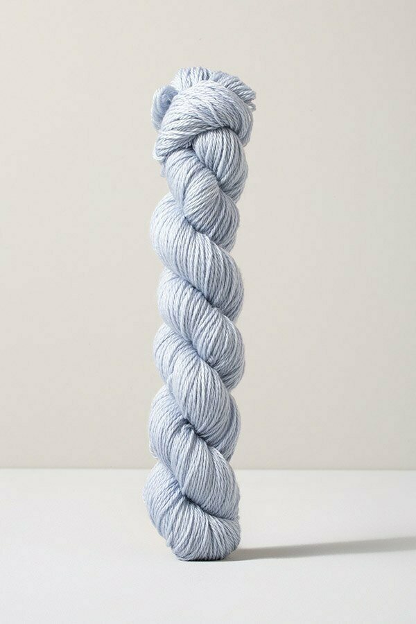 Urth Yarns 16 Fingering BL10