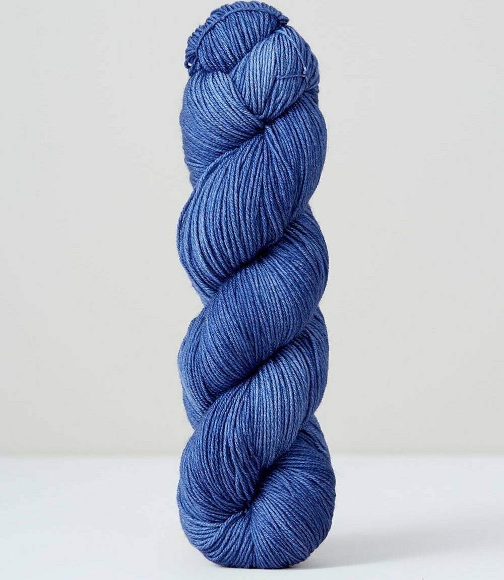 Harvest Fingering Cosmic Purple Carrot