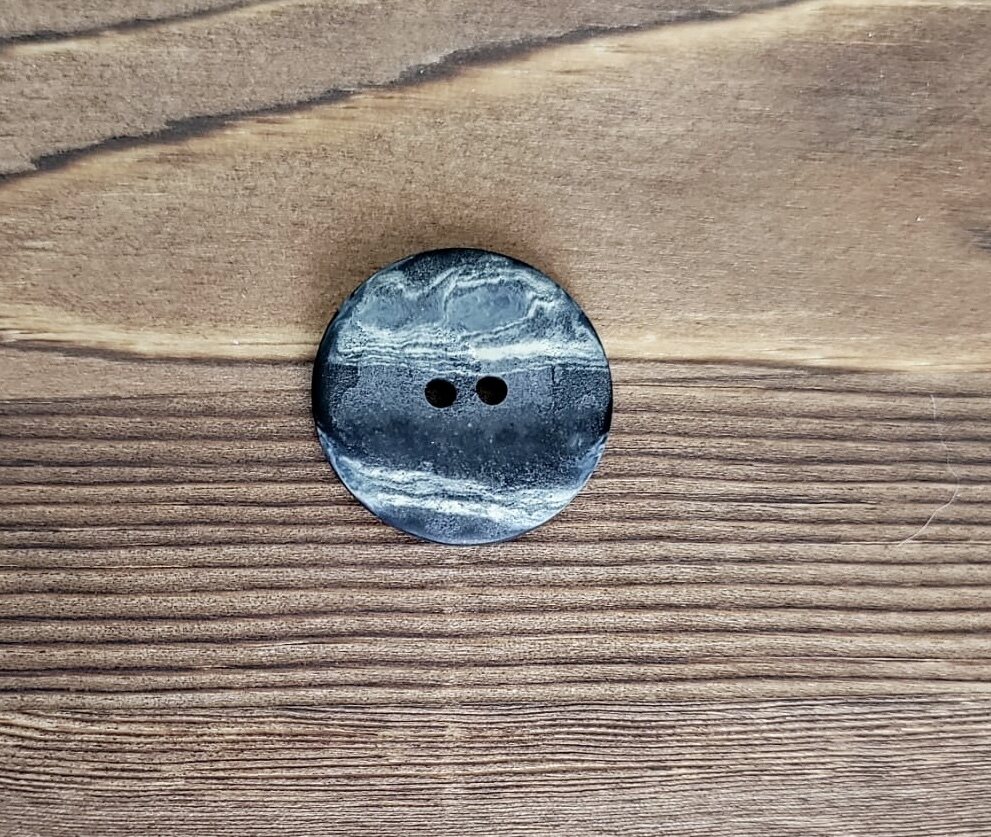 Perus- napit n. 20mm Marmoripintainen musta 23 mm